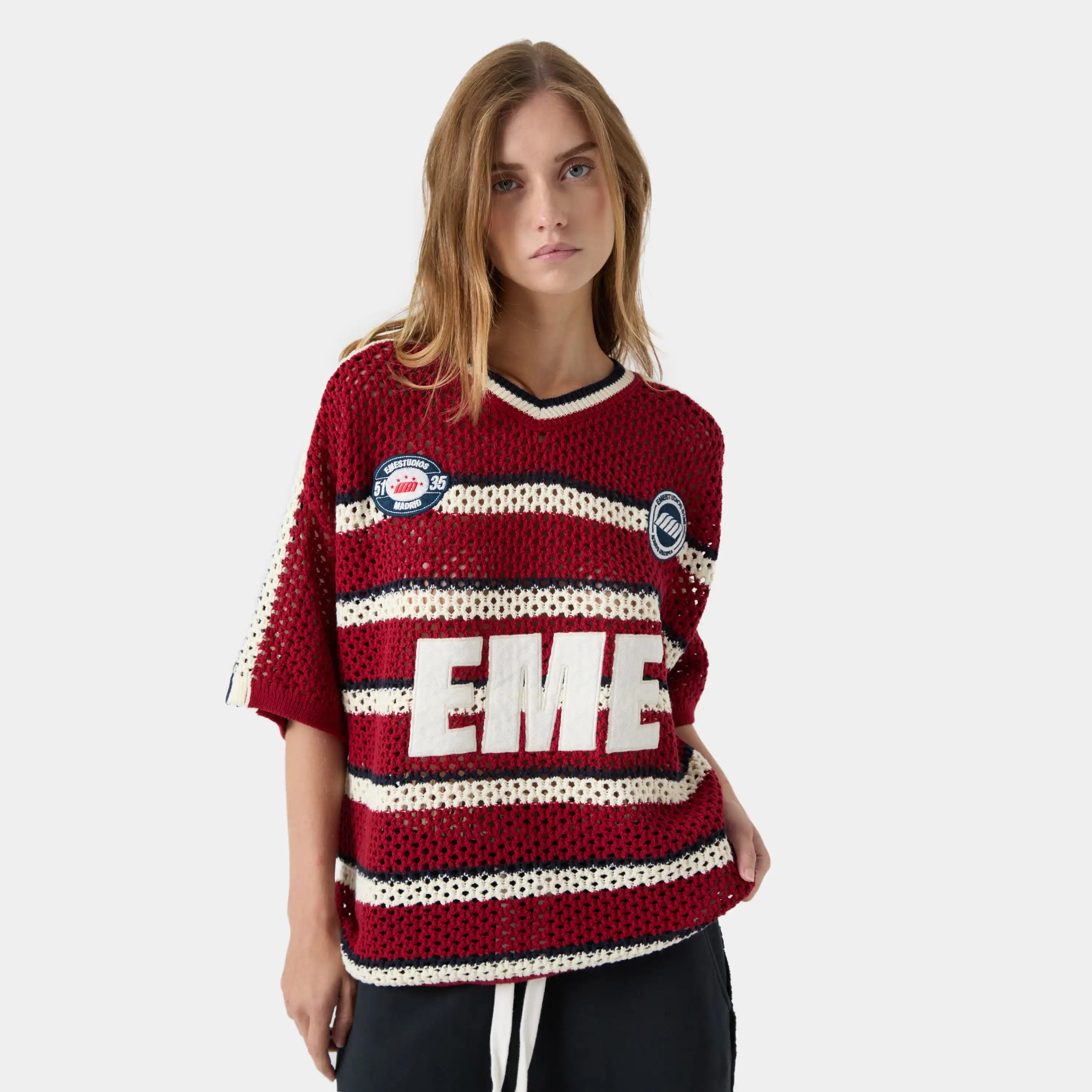 Striker Maple Red Open Knit T-shirts eme