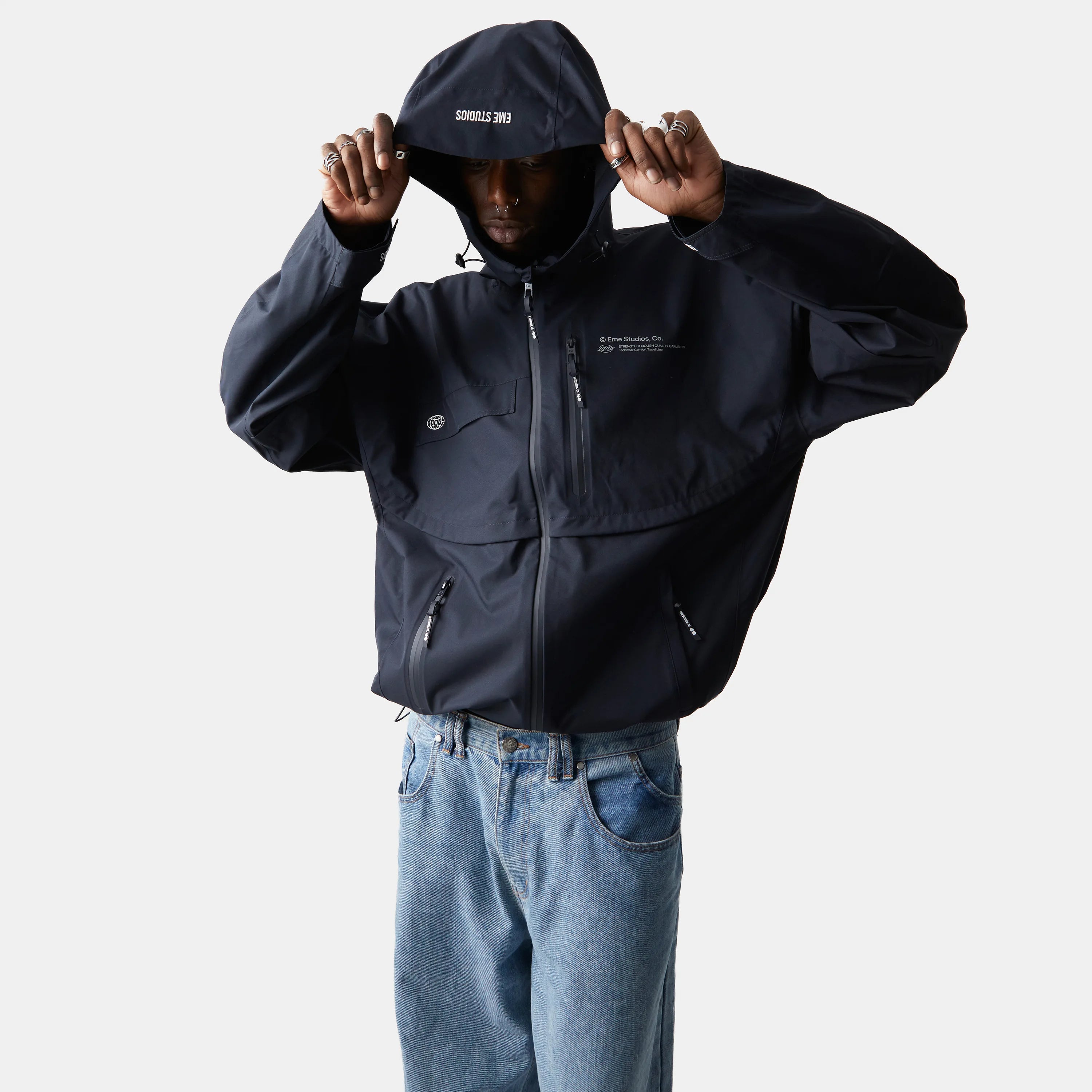 F 5135 Navy Windbreaker Eme Studios