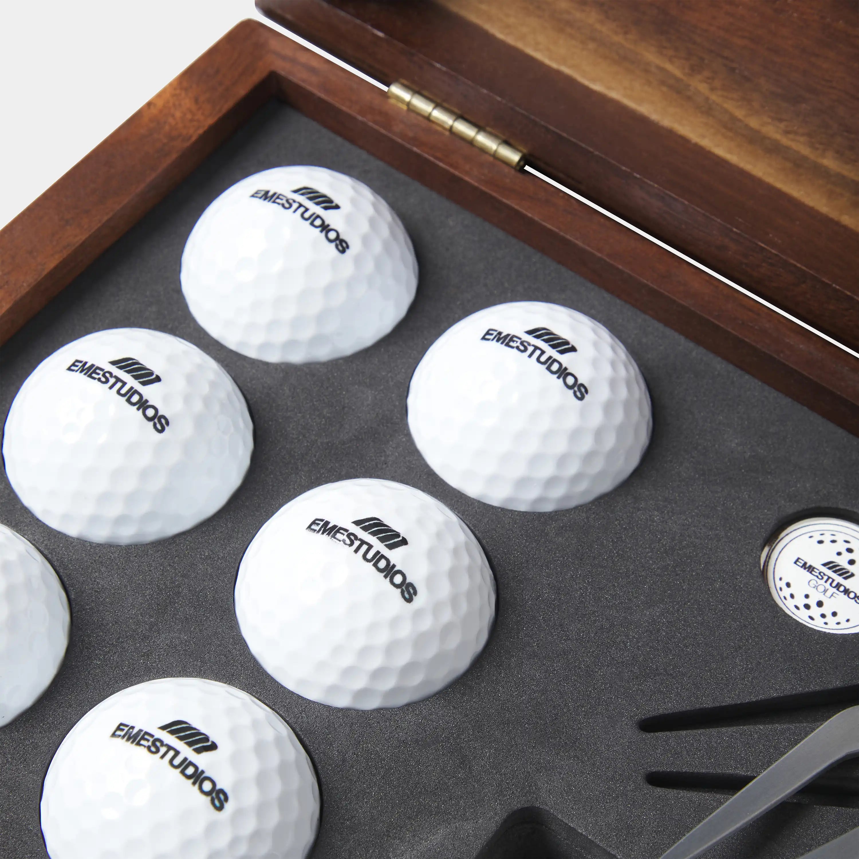 Golf Wooden Box Set Accesories Eme Studios