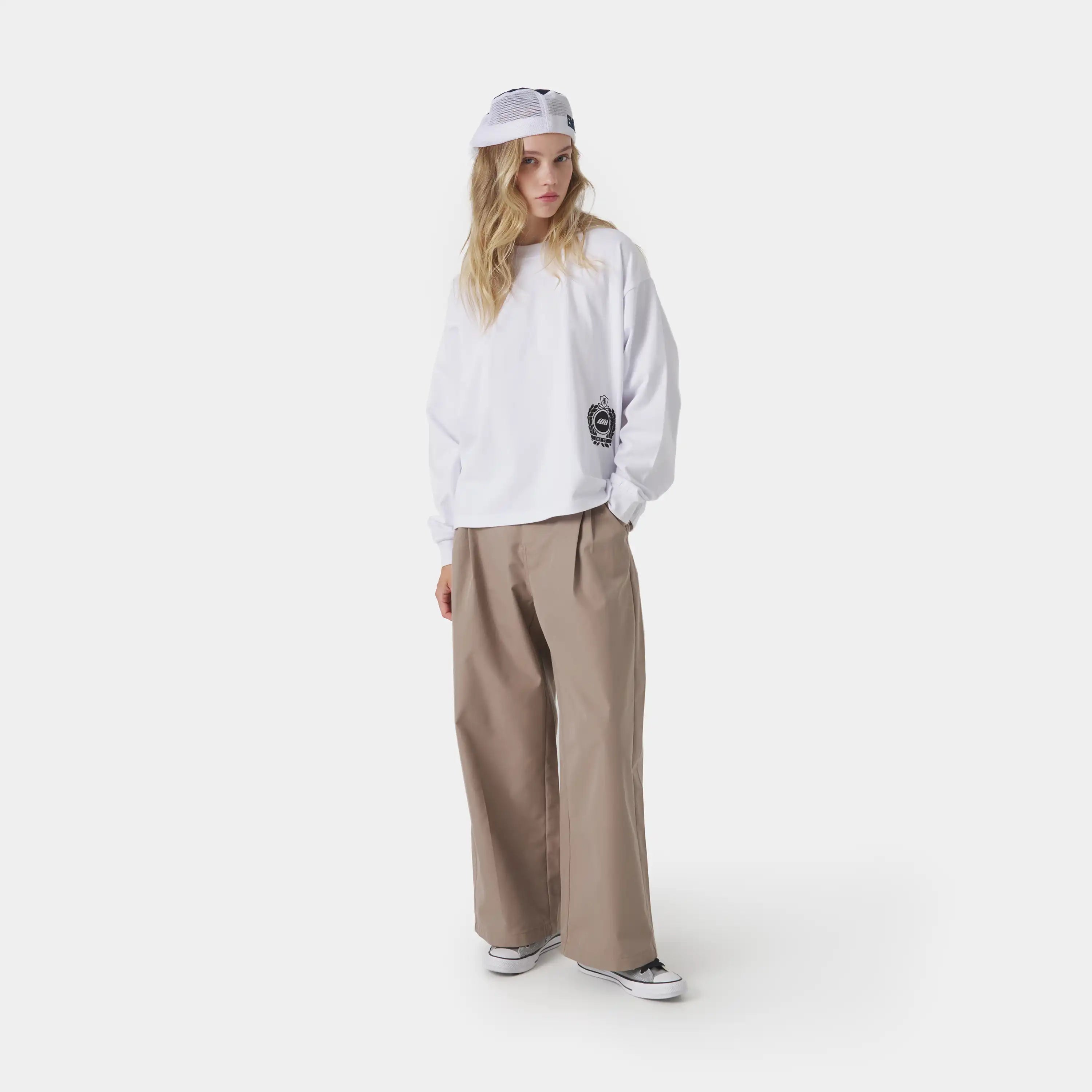 Hellion Pearl Long Sleeve T-shirts Eme Studios