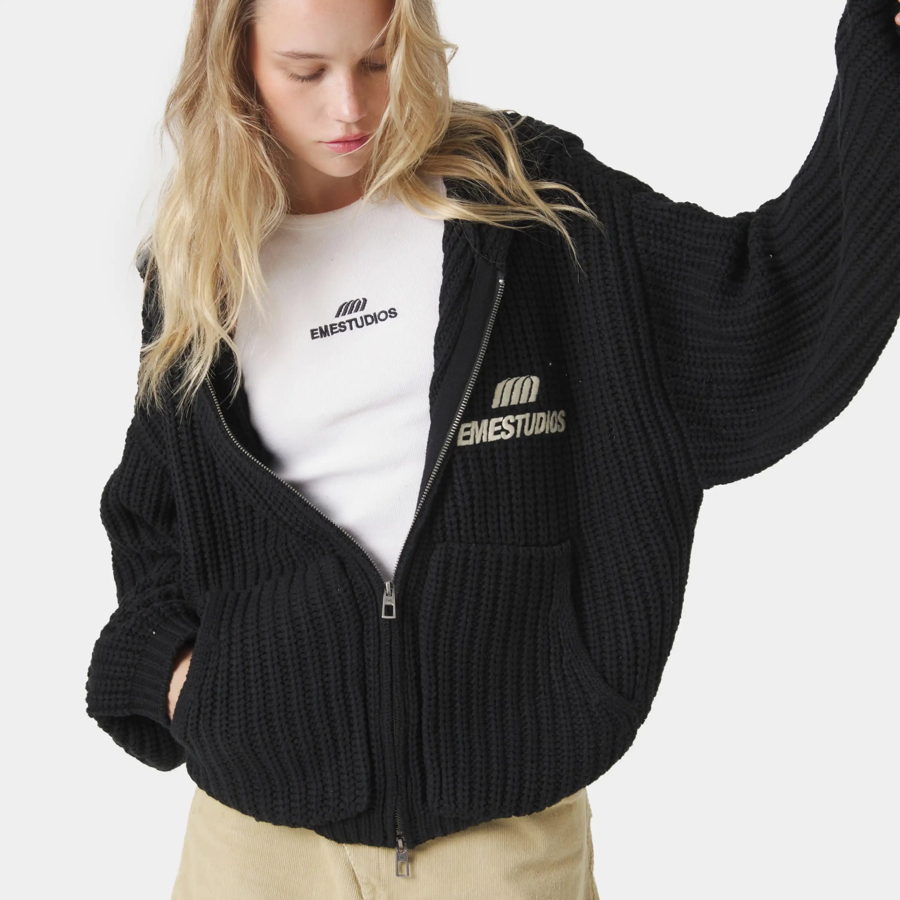 Globe Shadow Zipper Knit Knitwear Eme Studios