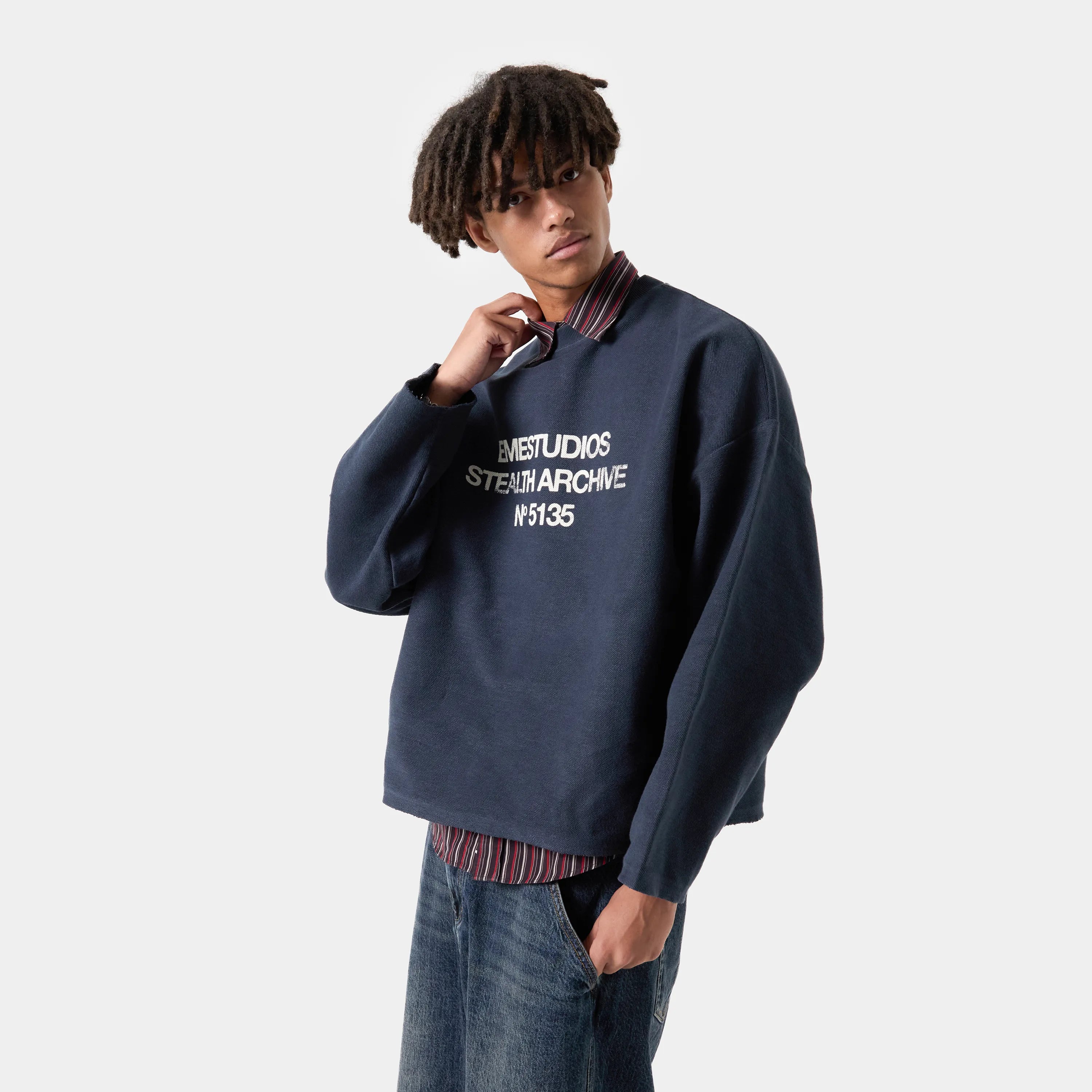 Stealth Navy Reverse Crewneck Crewneck eme