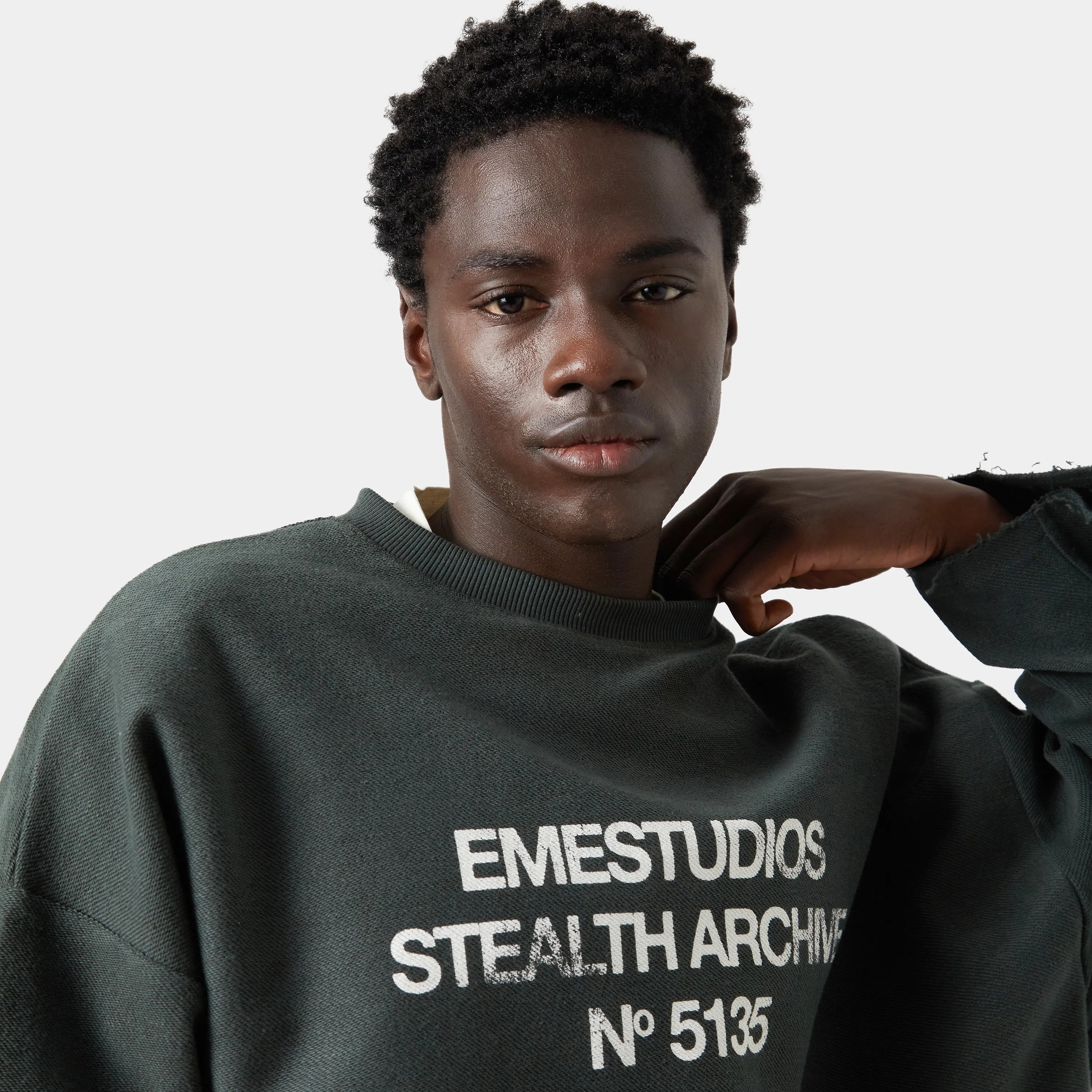 Stealth Hunt Reverse Crewneck Crewneck Eme Studios