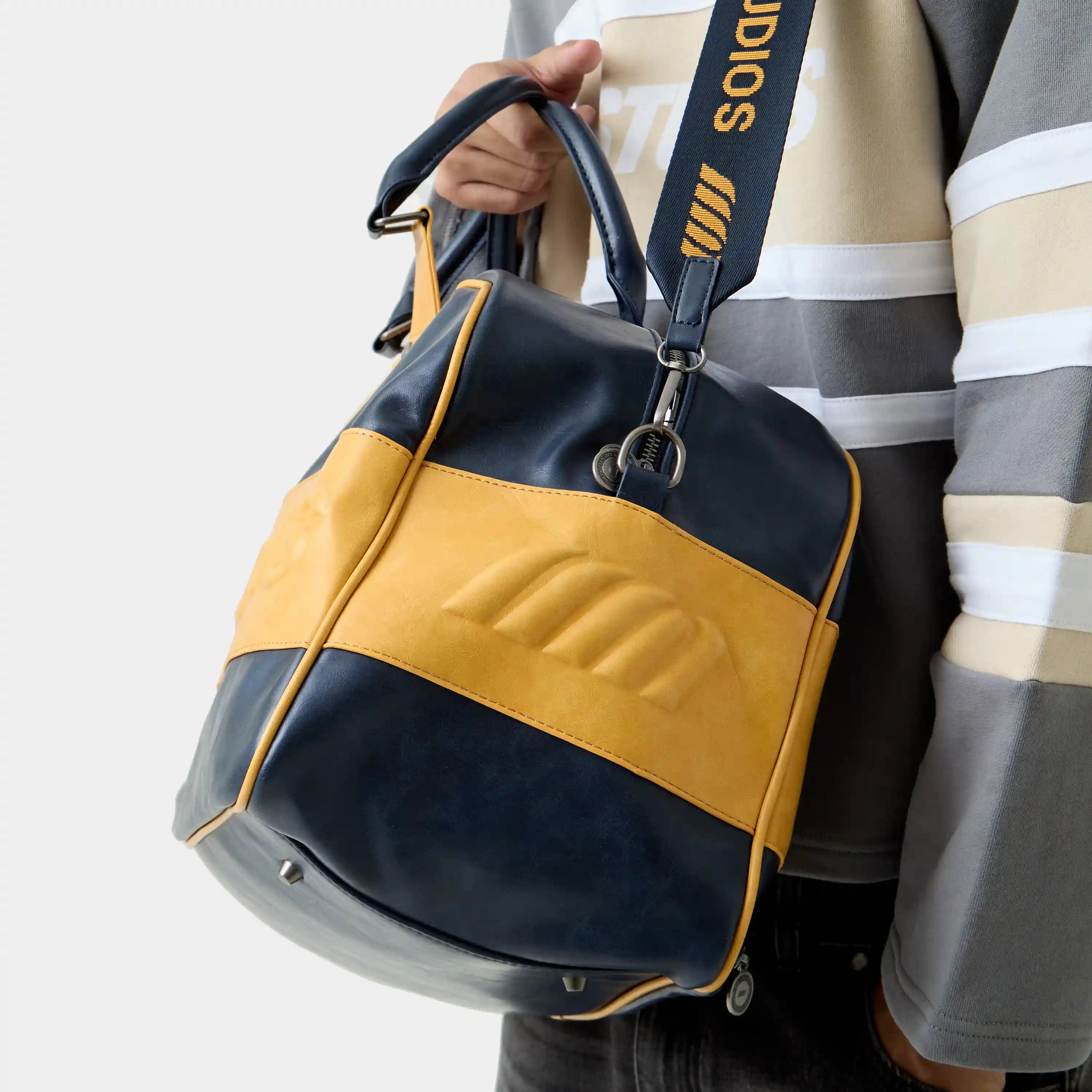 Rush Navy Duffle Bag Accesories Eme Studios