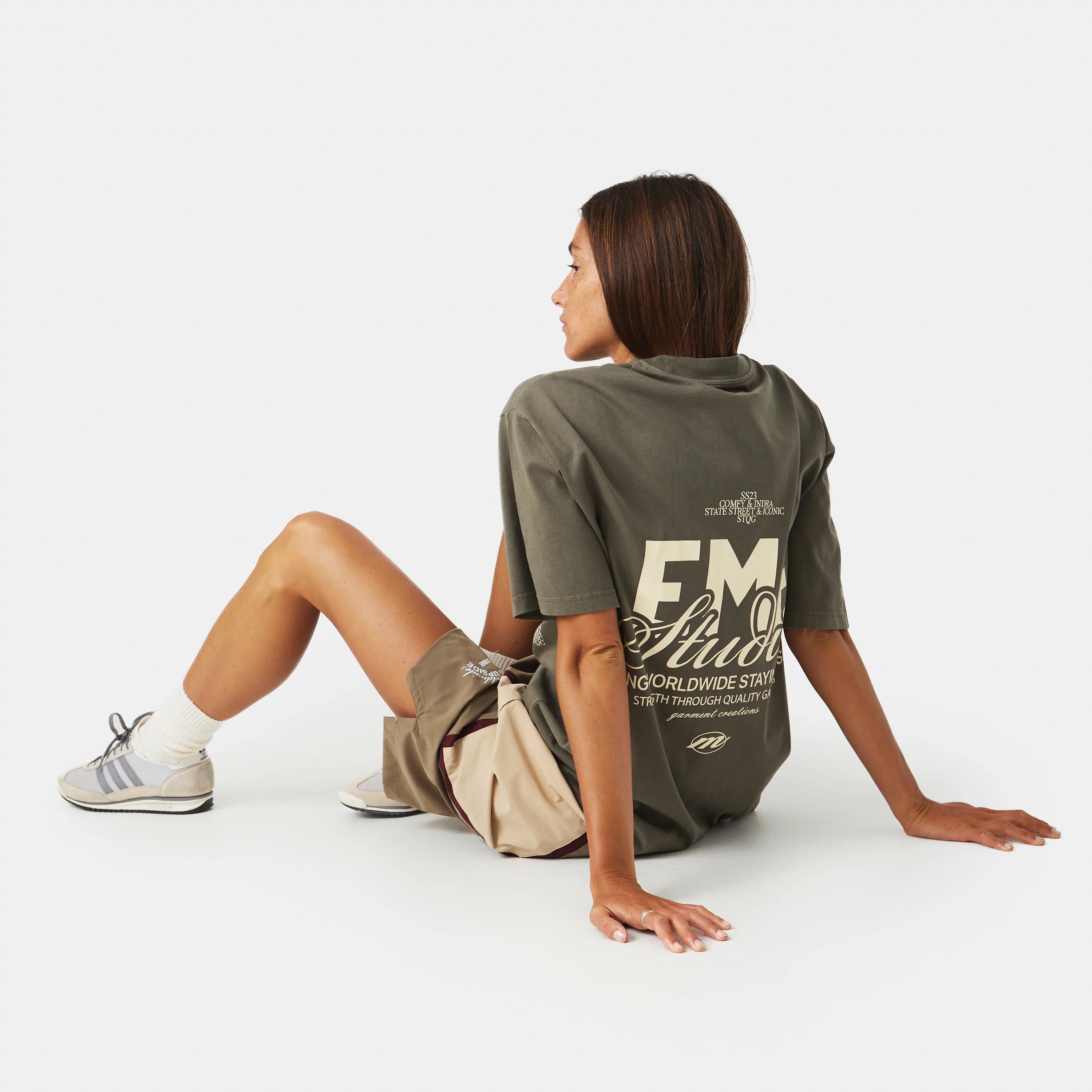 Grateful Laurel Oversized Tee Camiseta eme   