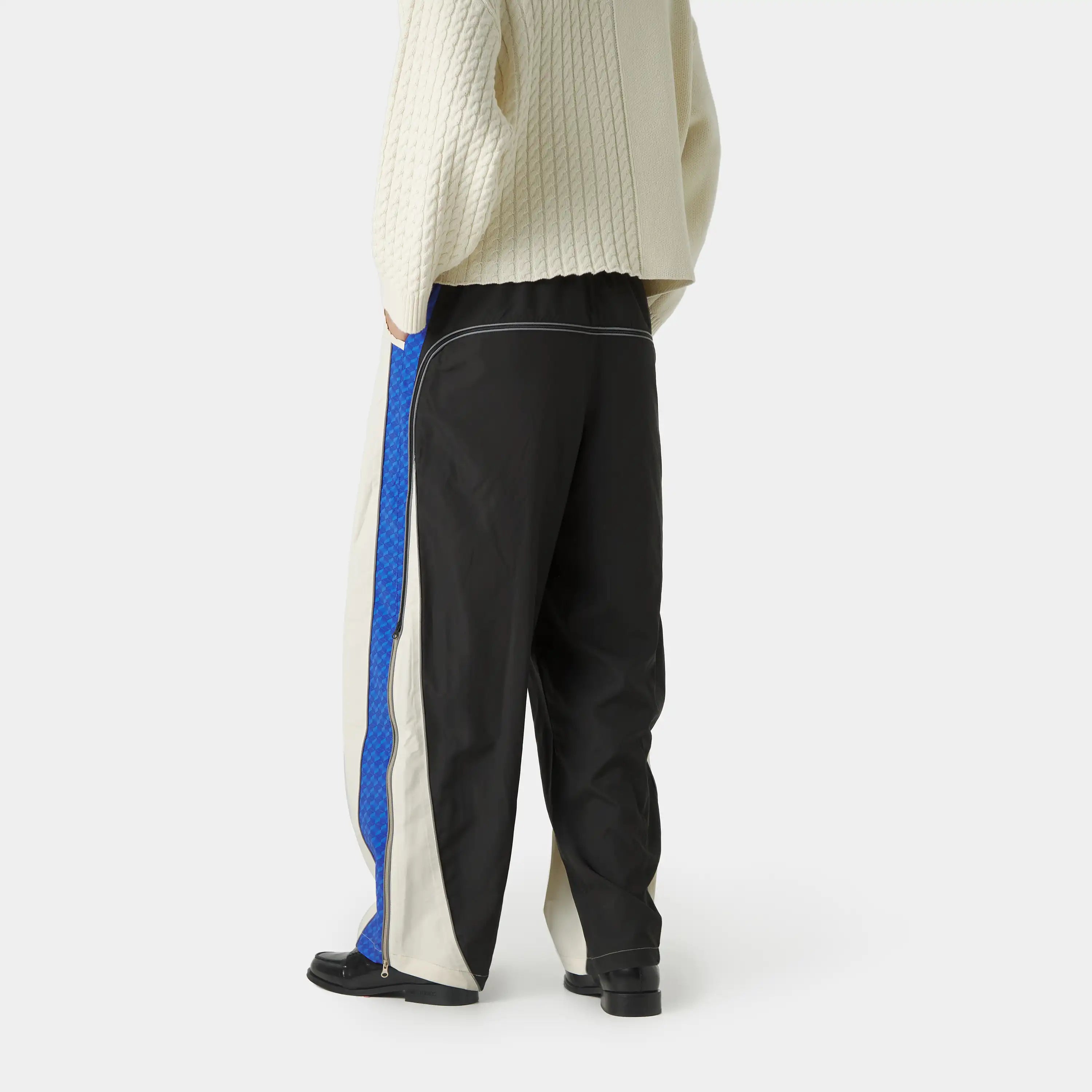 Archive Sample 007 Samples eme