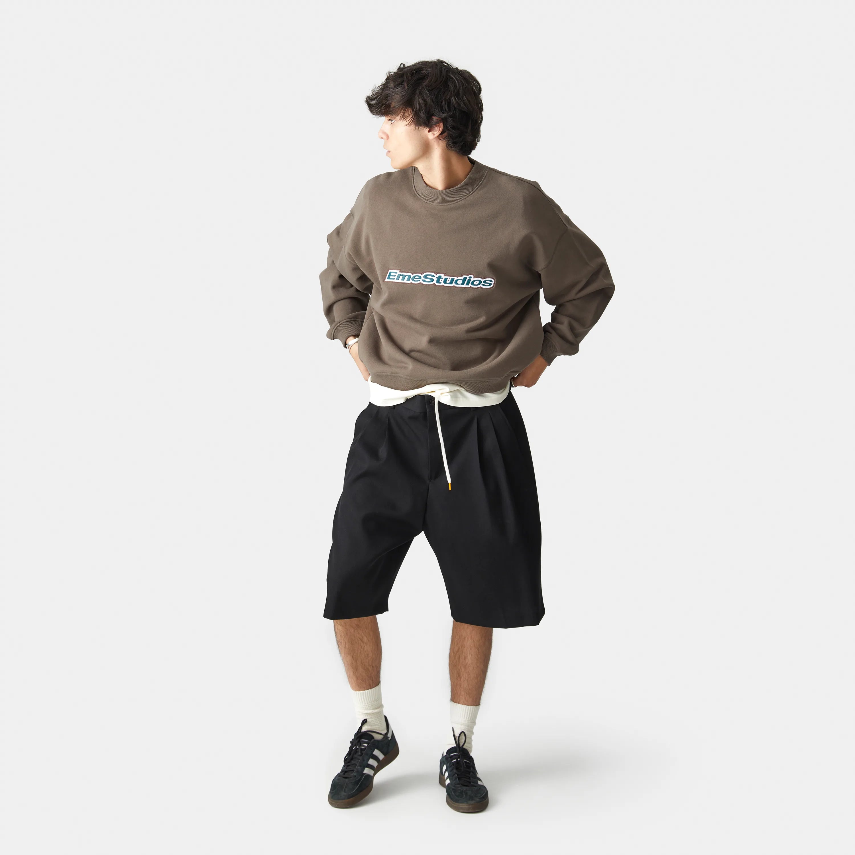 Whatever Muddy Brown Mockneck Crewneck eme   